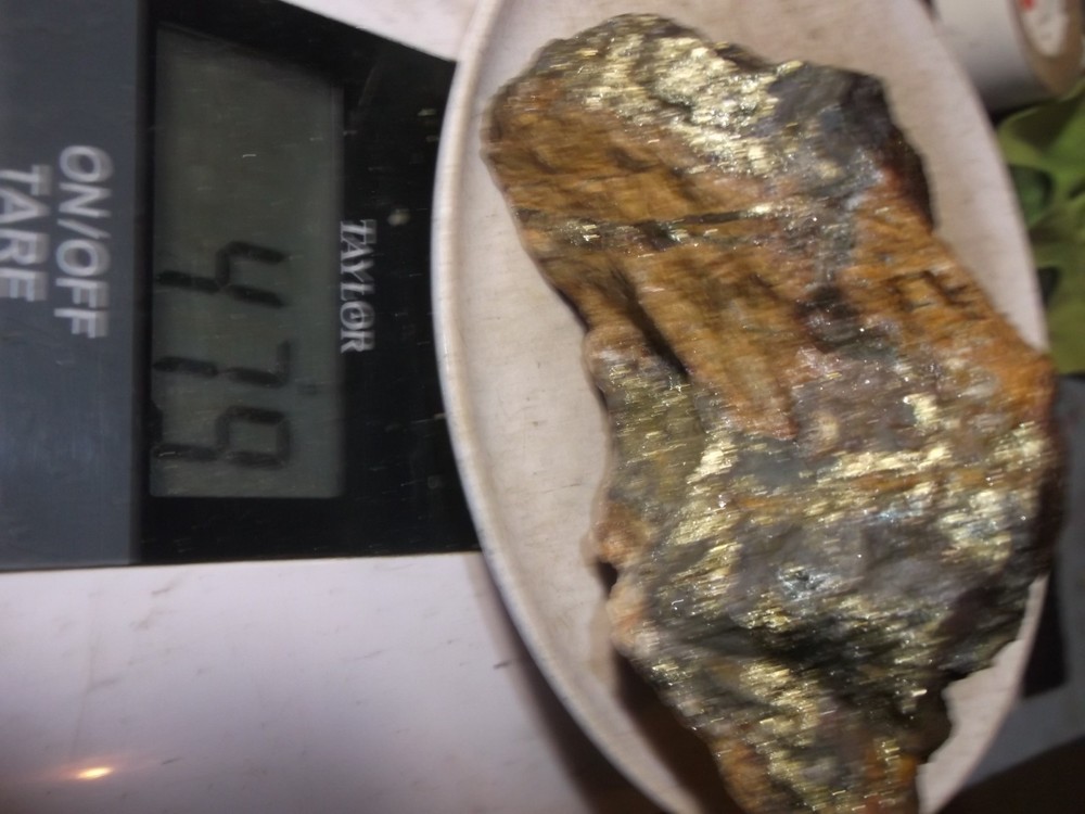 Gold, silver, copper, 479 grams samples ,ore high grade .