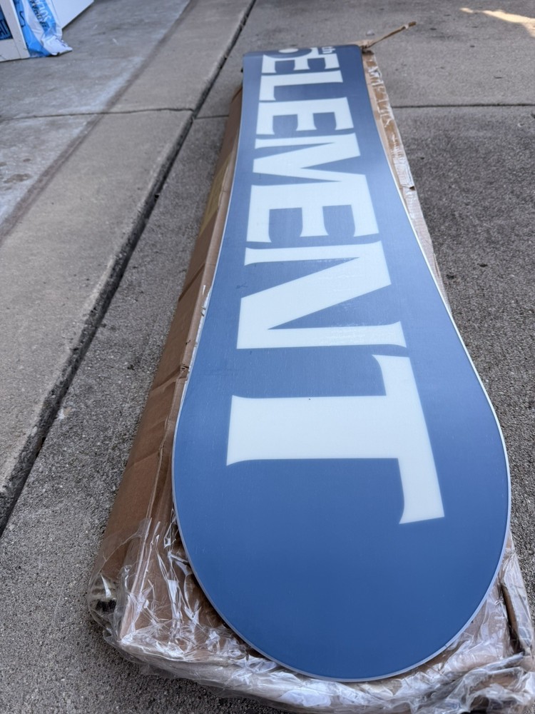 5th Element Range Men's All-Mountain Snowboard, 152cm
