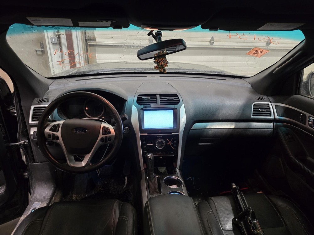 Used Infotainment Display fits: 2014 Ford Explorer Front display 8`` screen ID D