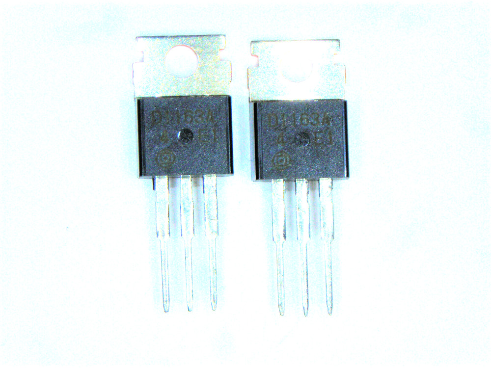 2SD1163A "Original" Hitachi Transistor 2  pcs