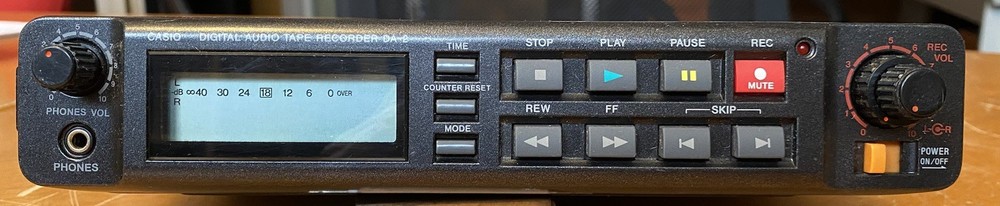 Casio DA2 DAT Recorder