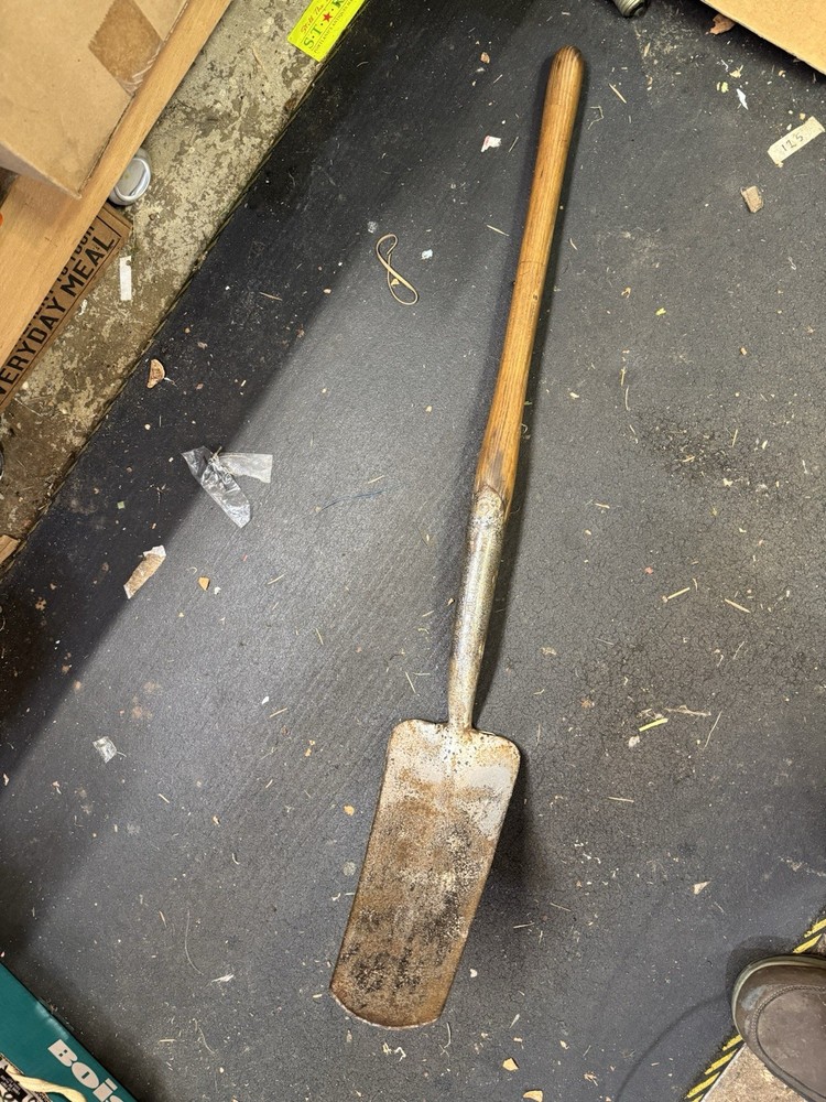 Clam Shovel True Temper 2 Vintage Contractor Weight 34” Short Handle
