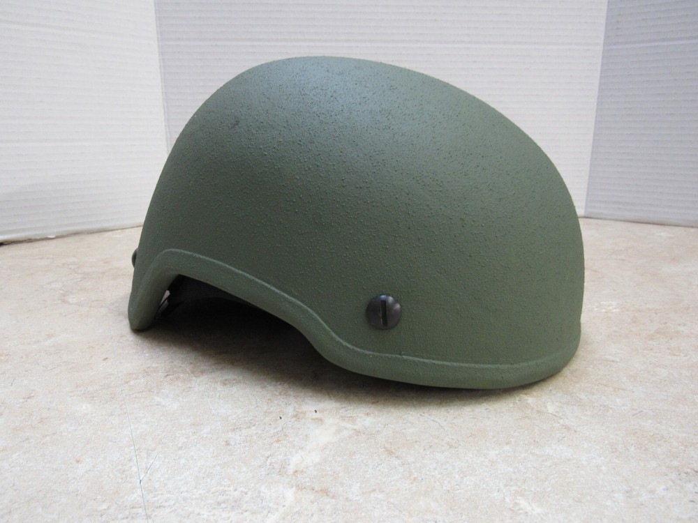 BMI Combat Helmet Medium High Cut w/ BOA Dial Type Chinstrap ERE Industry