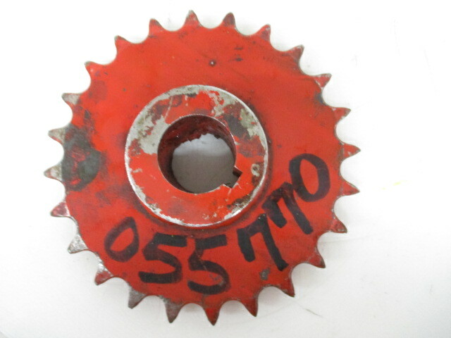 Gehl Sprocket (055770)