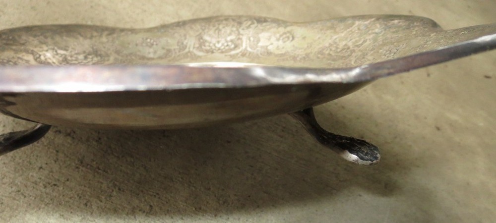 LARGE ANTIQUE PERSIAN 875 SOLID SILVER HAND ENGRAVED PLATTER