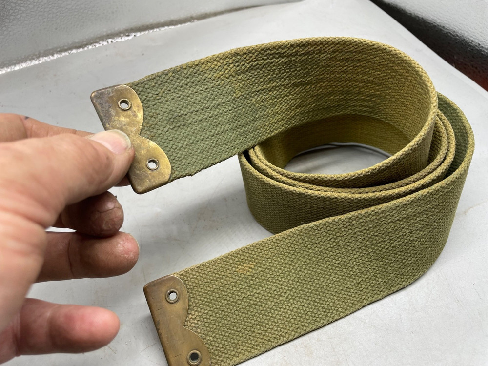 WW1 1908 Pattern British Army Webbing Shoulder Strap in Khaki- 49" Long Original