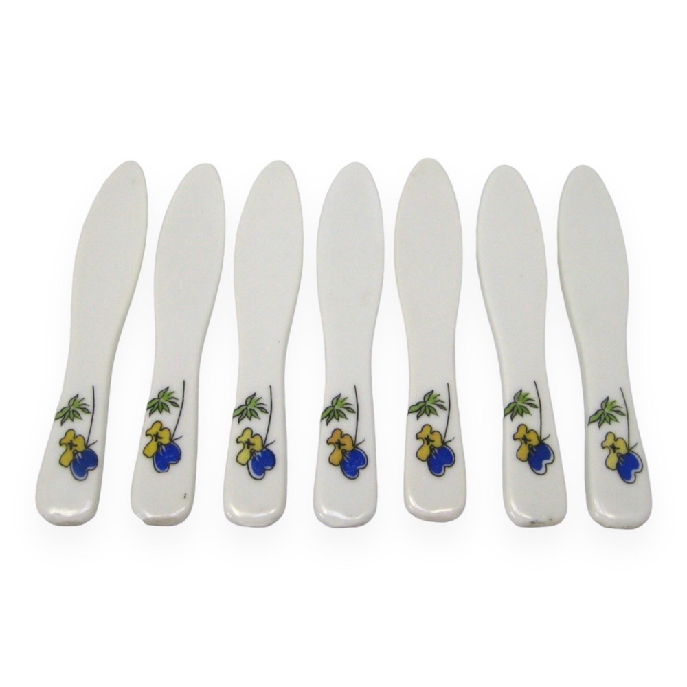 White Porcelain Spreader Knives Flower Handle Flatware 7Pc