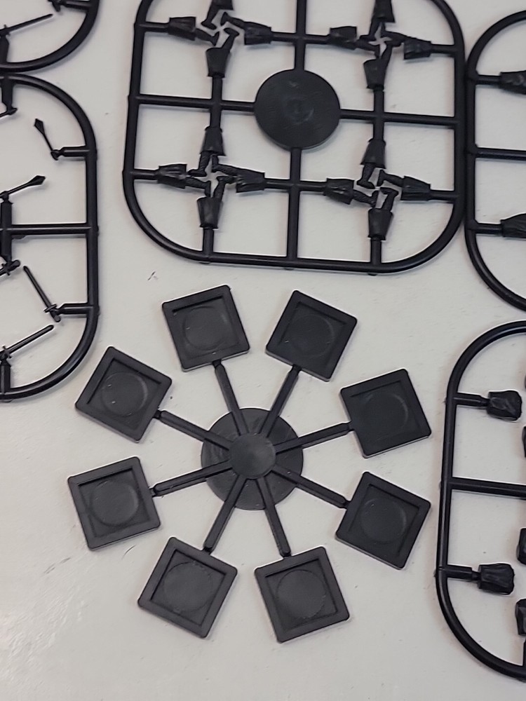 Eccentric Miniatures 13th Century Knights