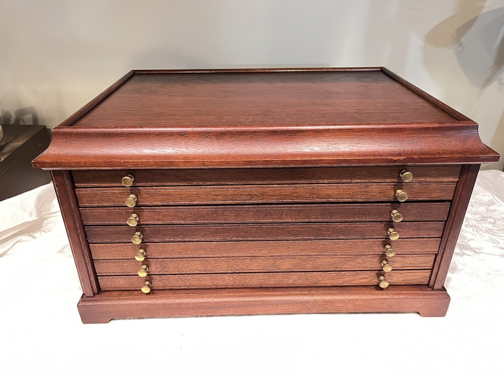 Mahogany Solid Wood Tabletop Chest 6 Drawers Velvet Green Lined Brass Knobs