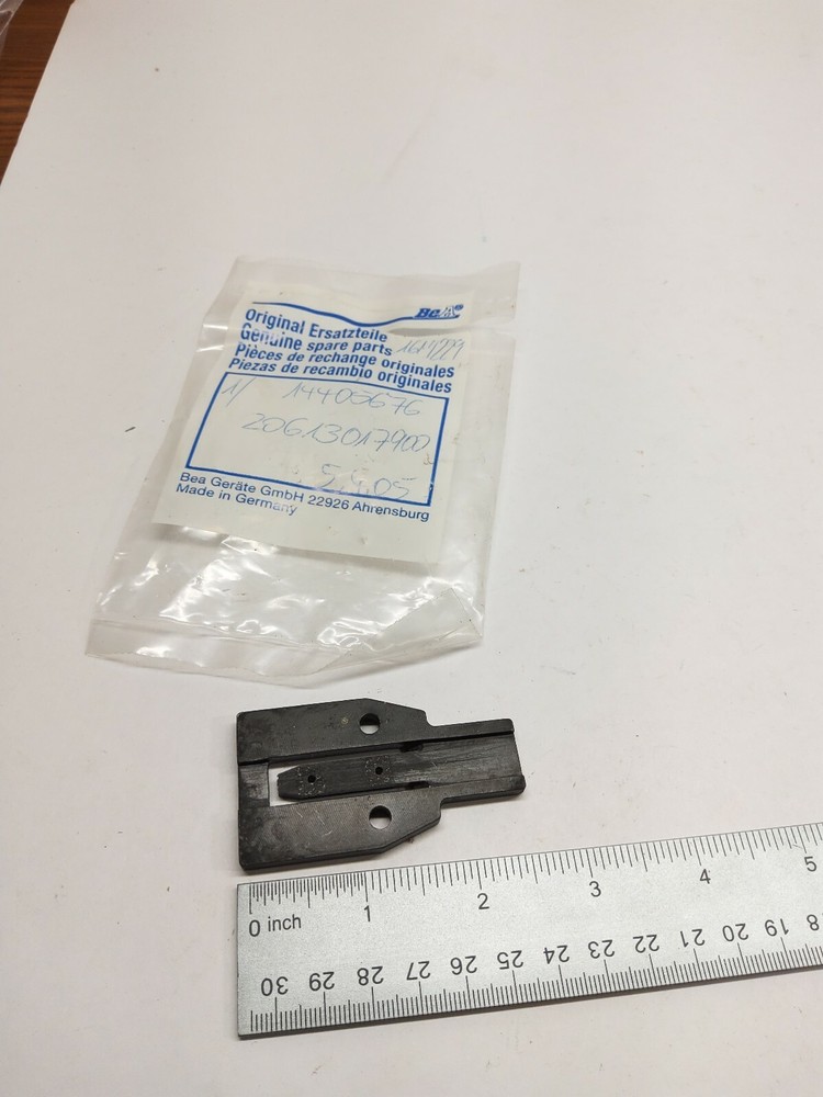 BEA FASTENER BACK NOSE 14405676 (NEW)