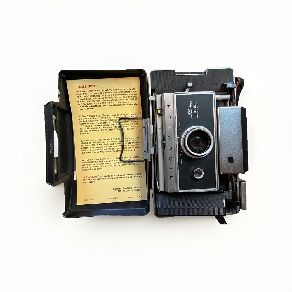 Polaroid 360 Land Camera Electronic Flash w/ Hard Case + Strap UNTESTED