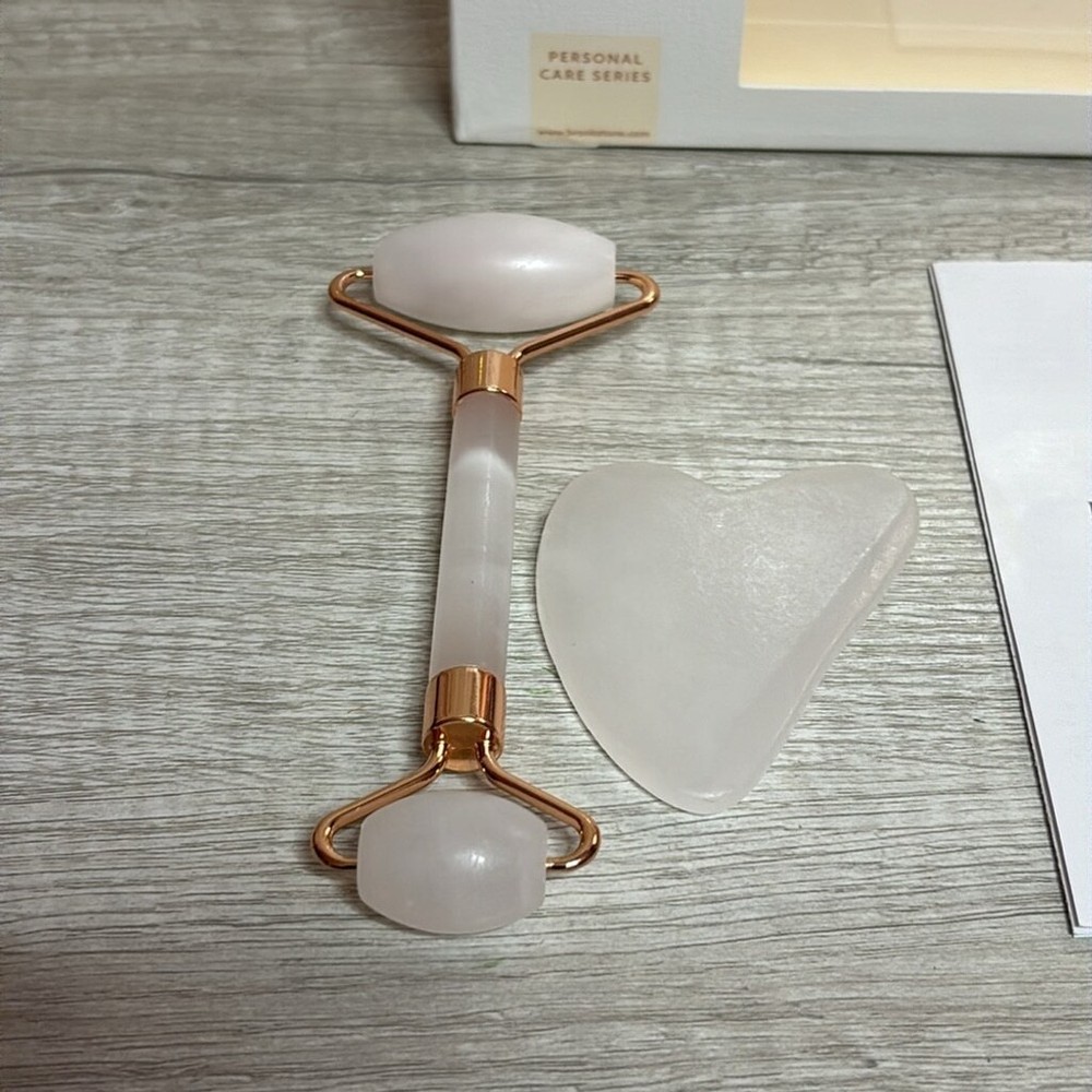 Brookstone Natural Rose Quartz Face Roller & Gus-sha