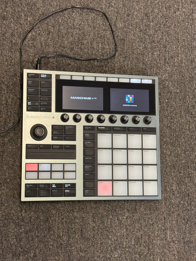 Native Instruments Maschine Plus HW – Standalone Production - Read!
