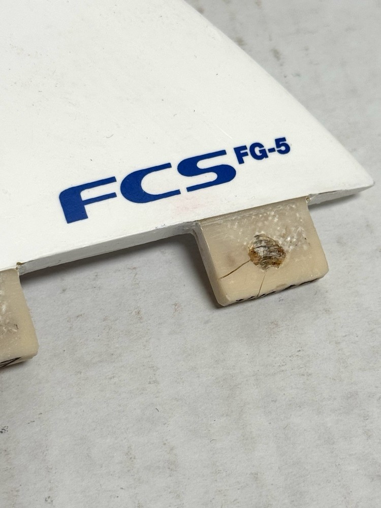 FCS FG-5 ULTRA LIGHT EPOXY SURFBOARD FIN SET