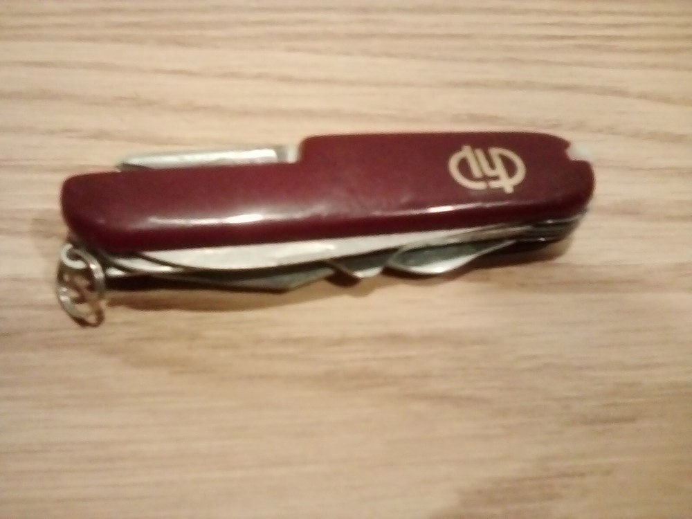 CHIP Stainless Steel 13 Tool Multi-Tool Knife. SEE PICS.