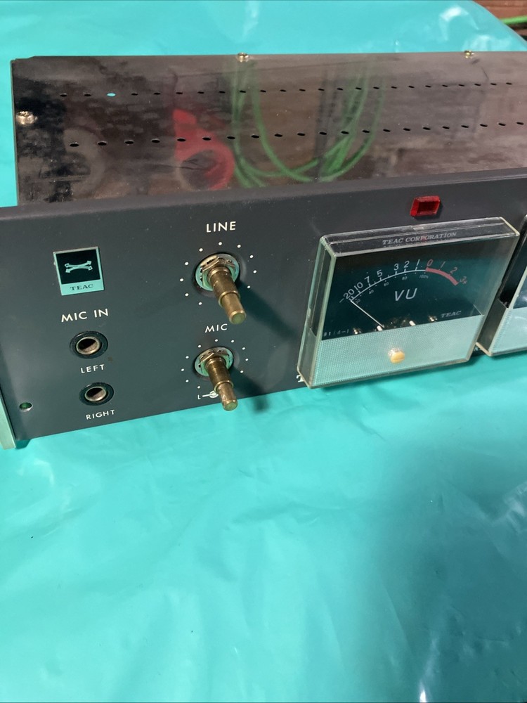 Teak Model RA-40S Stereo Record Amplifier (Working).