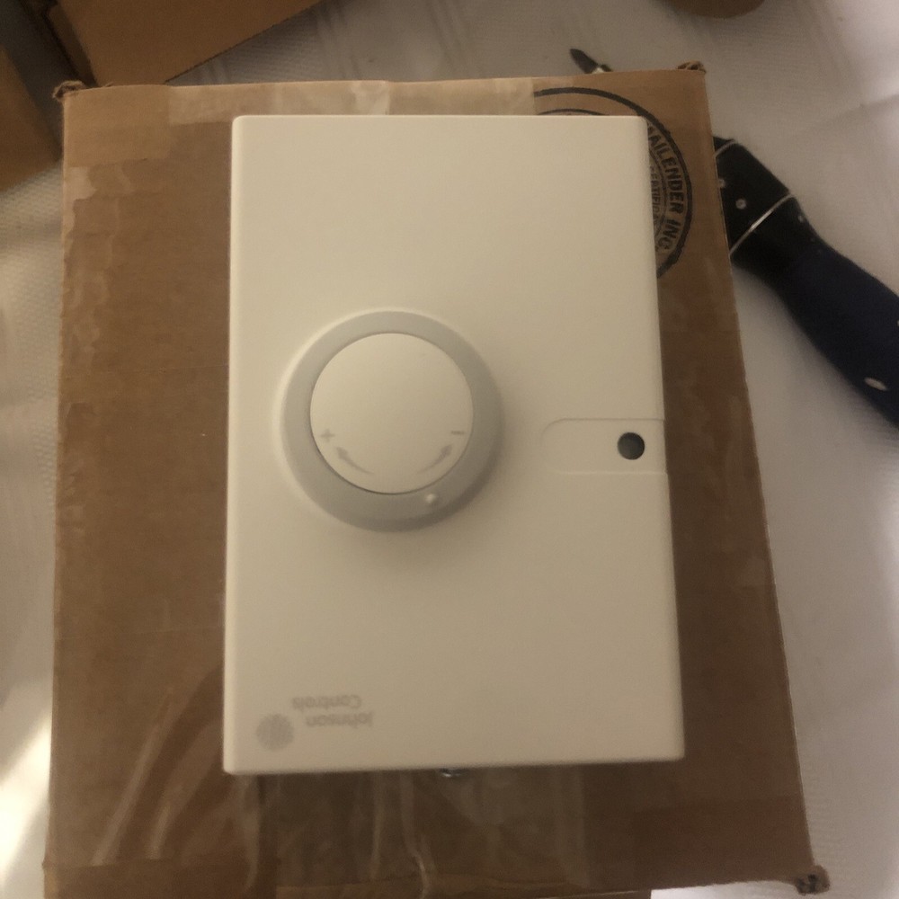 JOHNSON CONTROLS - NS-BTF7002-0