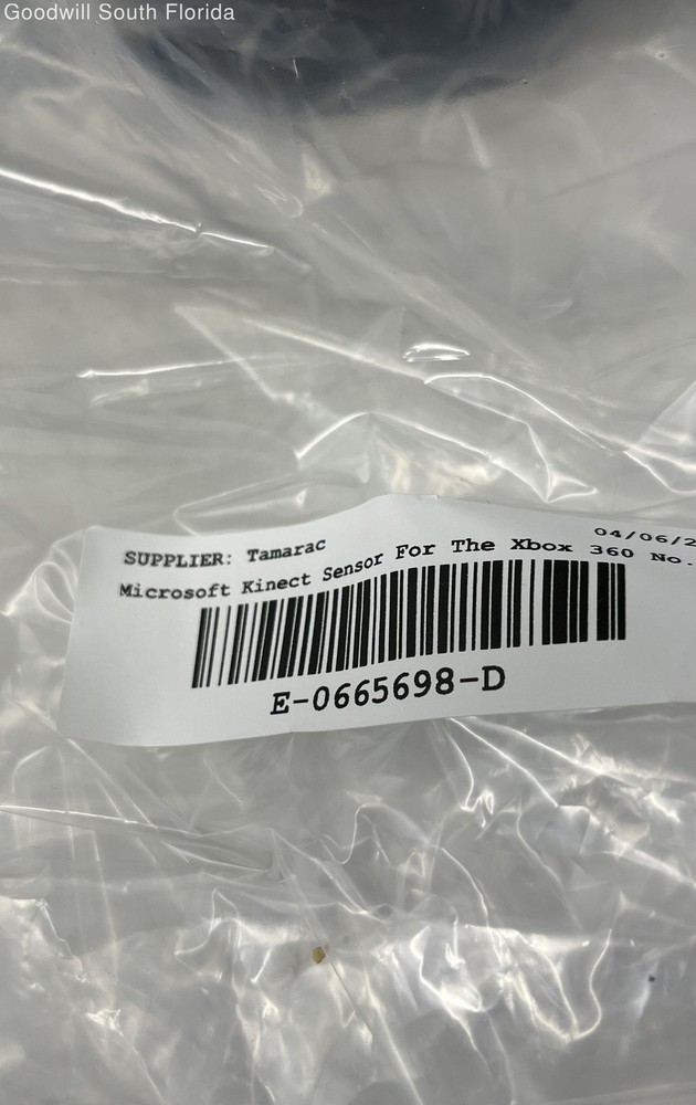Microsoft 1414 Black Kinect Motion Sensor For Xbox 360 Not Tested