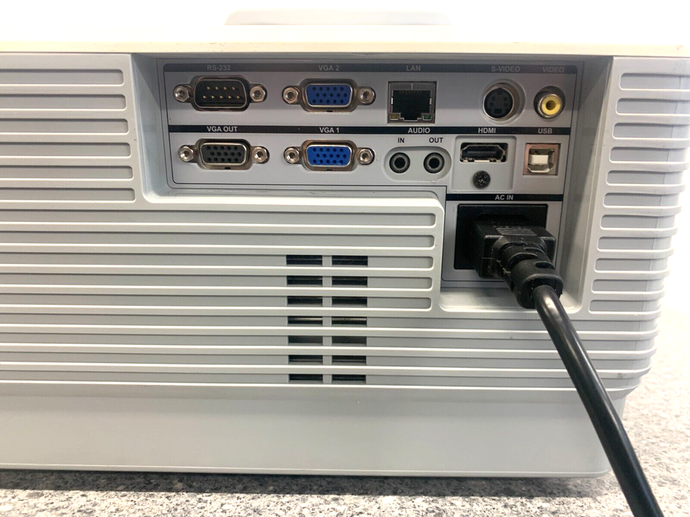 Vivitek D795WT DLP Short throw Projector