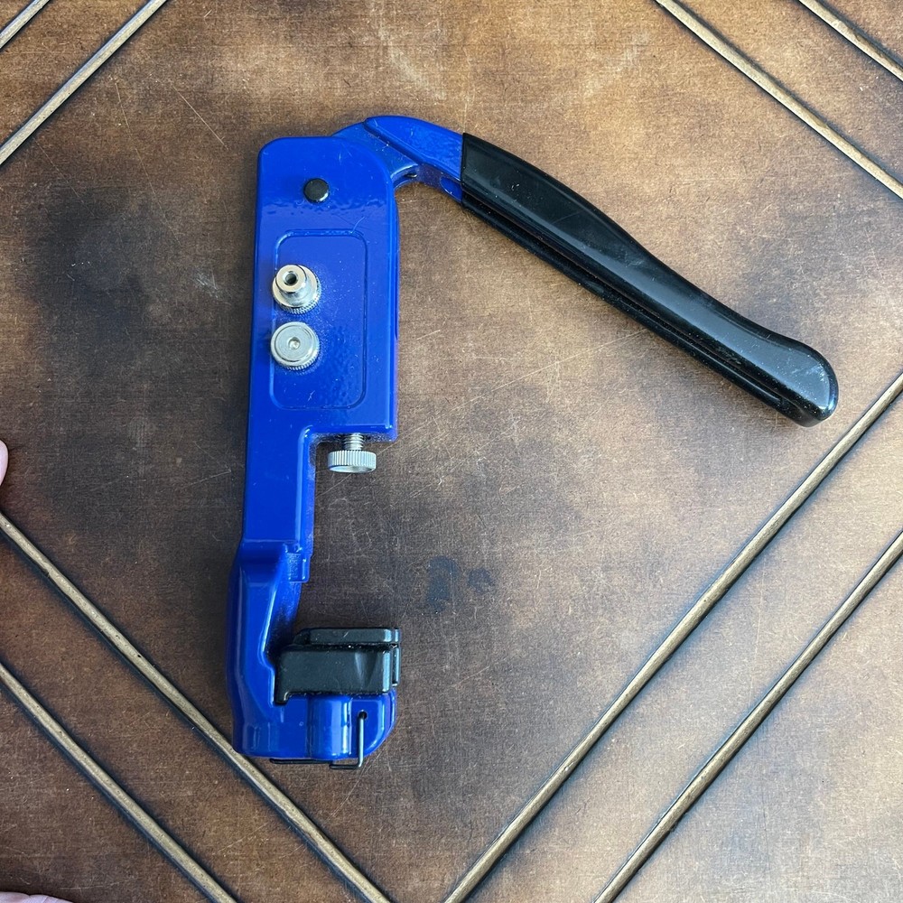Big Blue LNS5000 Nstallmates Universal Compression Tool