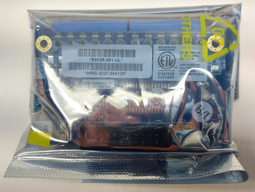 Pacom 8203R-001-UL Four-Output Expansion Module 300041103