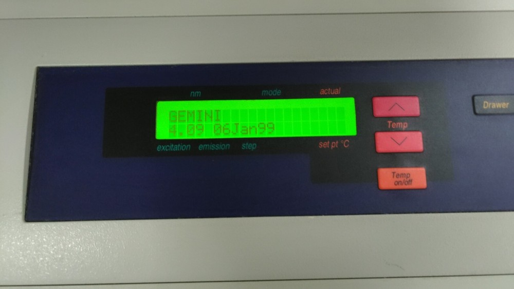 Molecular Devices SpectraMAX Gemini Microplate Spectrophotometer