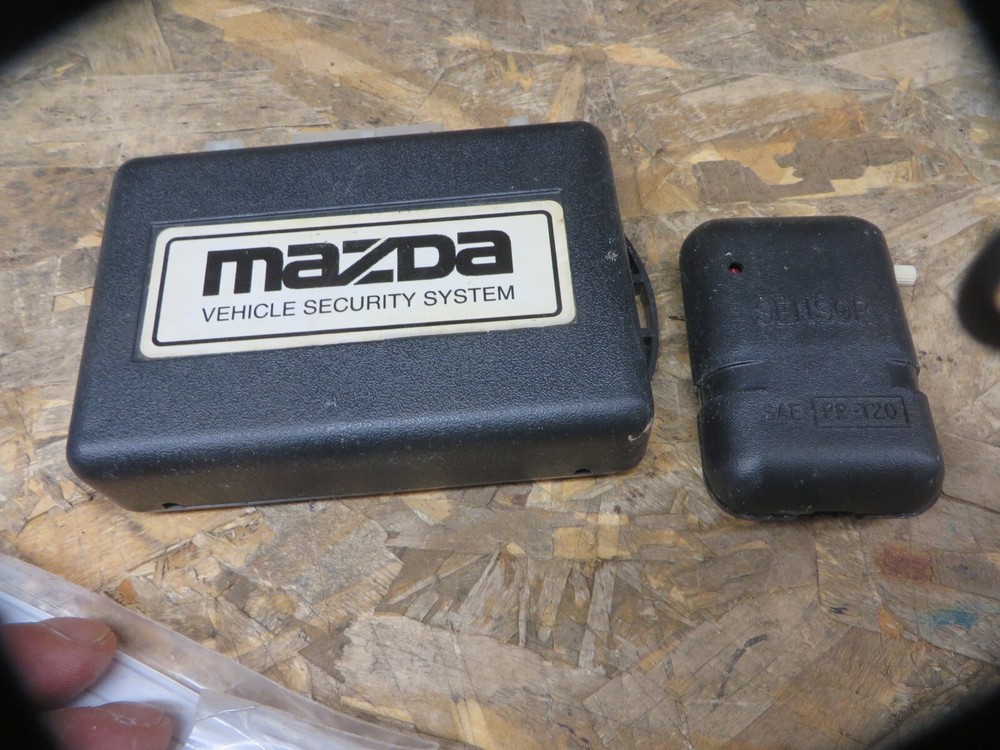 MAZDA OEM SECURITY UPGRADE MODULE OEM NOS