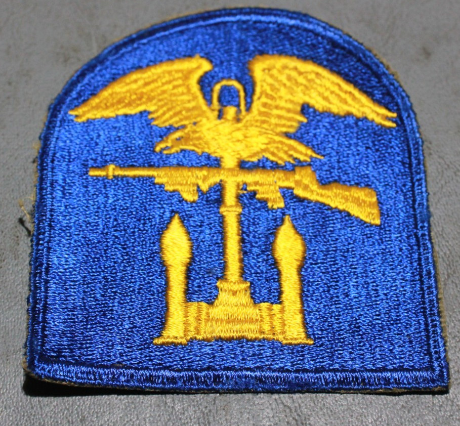 WWII U.S. ARMY AMPHIBIOUS COMMAND blue embroidered Patch No Glow Whiteback