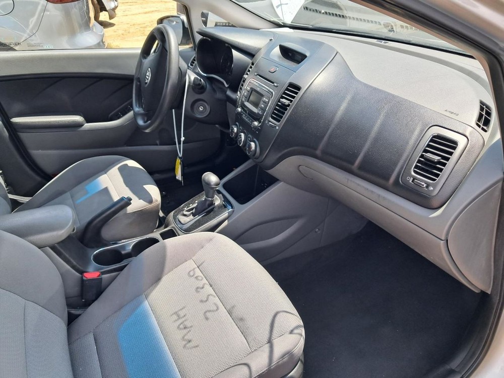 FORTE 2018 Glove Box 4753440