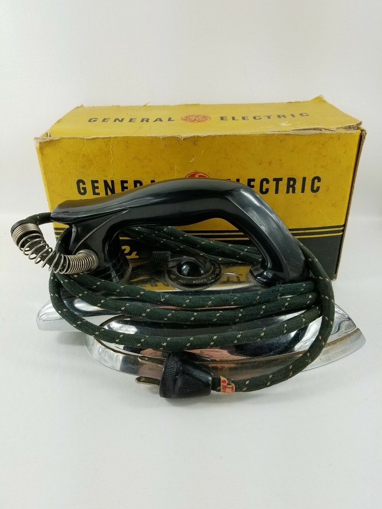 Vintage GE General Electric Automatic Iron EA 1284 not working for Display m-7