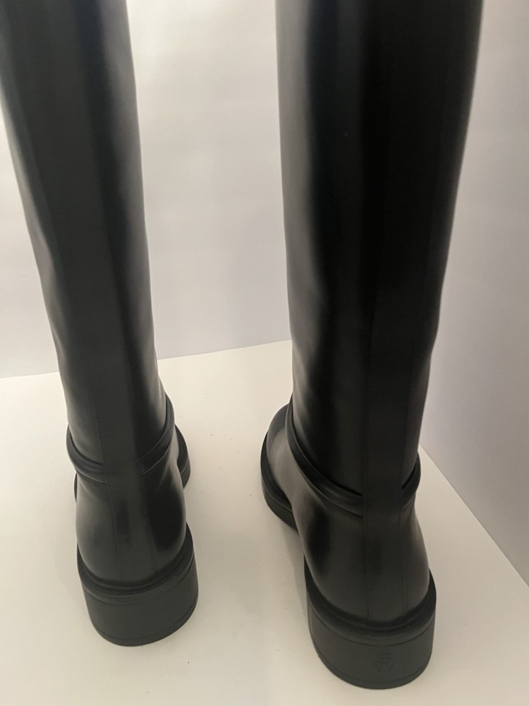 Stuart Weitzman Boots 8