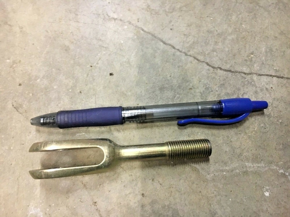 MS21252-9RL CLEVIS