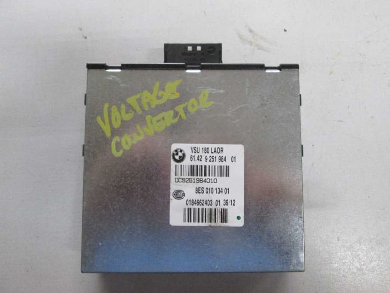 2013 X3 VOLTAGE CONVERTER 346074