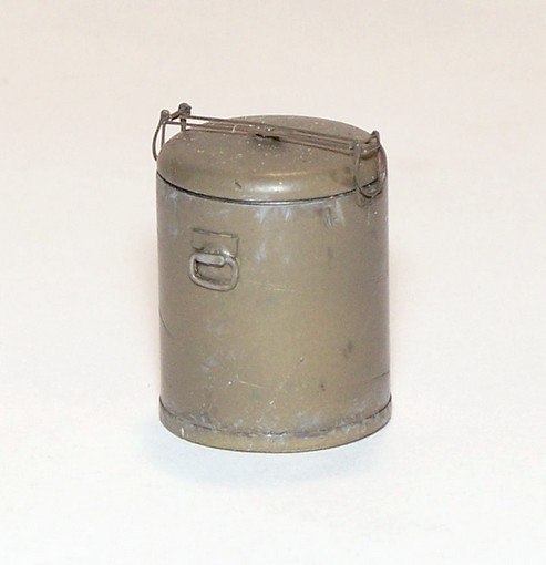 Plus Model 1/35 US Hot Box (2pcs)