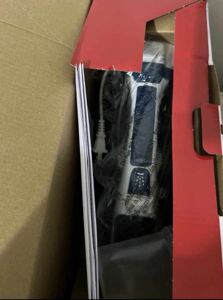 Sunbean Retractable Cord Steam Iron