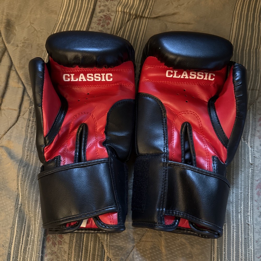 Boxing Gloves Title Classic Large Adjustable