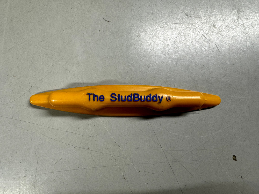The StudBuddy Magnetic Stud Finder - Yellow