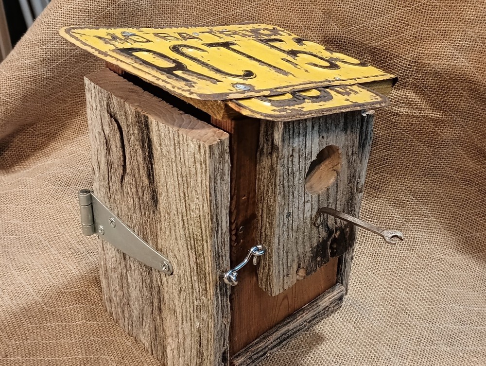 Rustic BIRDHOUSE made with Recalimed/Repurposed Material