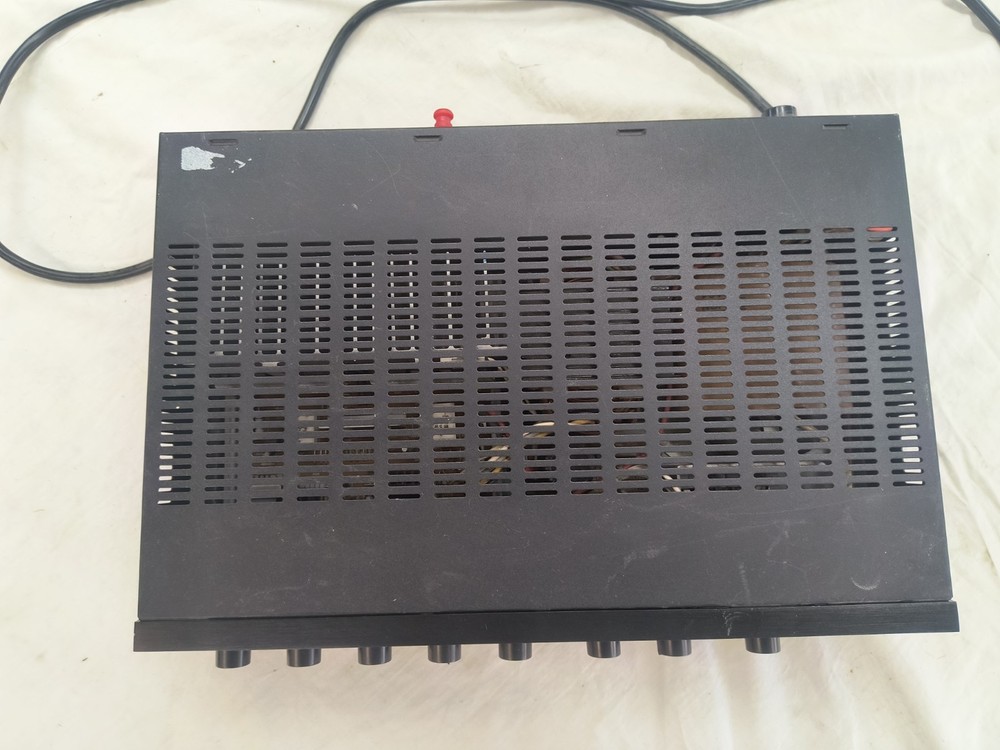 TOA A-512 A 70 VOLT AMPLIFIER