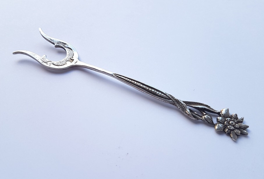 Fork/ Serving fork/ Lemon fork, Flower/ Edelweiss, 800 Silver, around 1900 L582