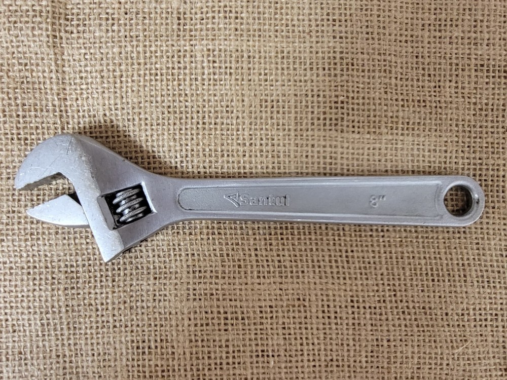 Santul Tools (Clasica) Adjustable 8 Inch Wrench