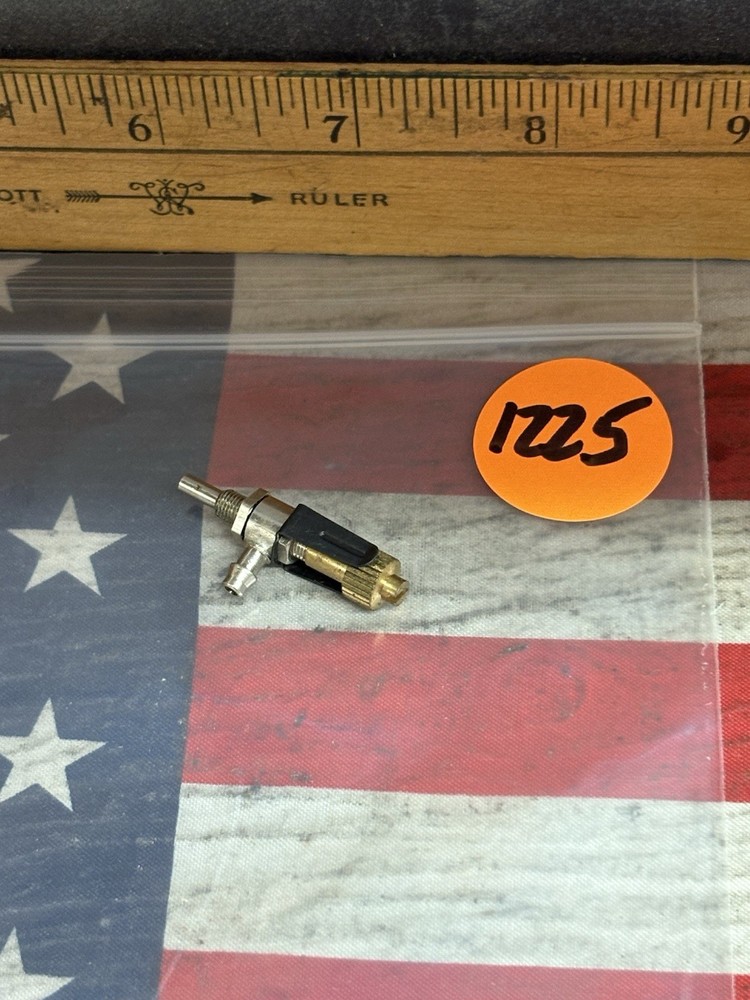 Nitro Carburetor Part: PreOwned