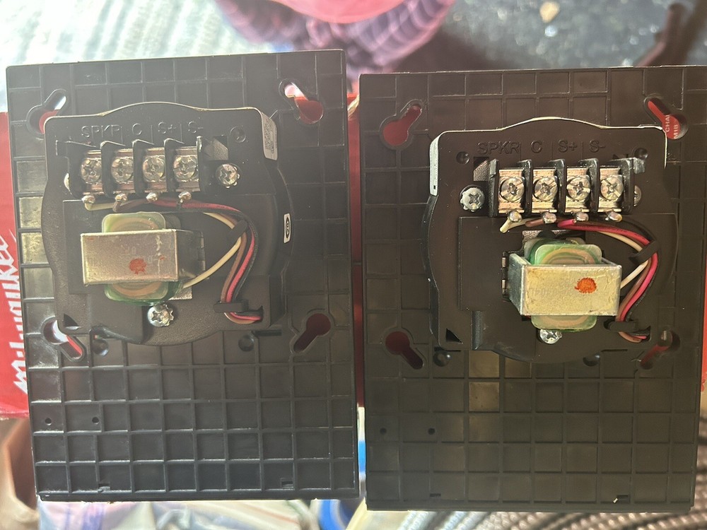 EDWARDS STROBE SPEAKER G4F-97VM (Covers Missing) (Small Selector Buttons Gone)