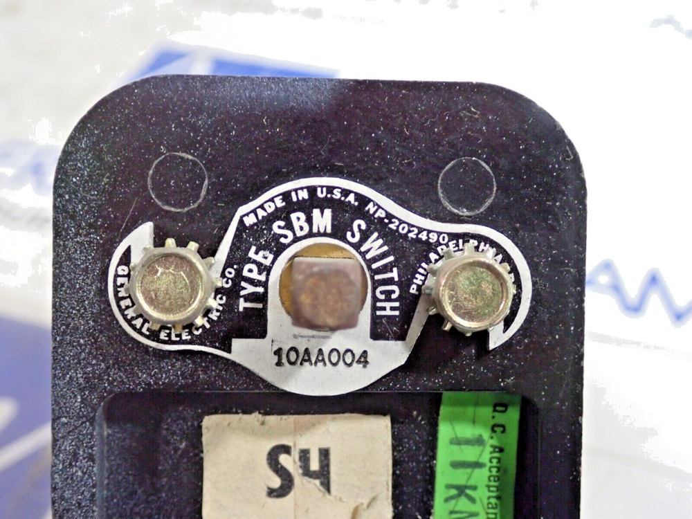 GE SBM Switch 10AA004 Voltmeter