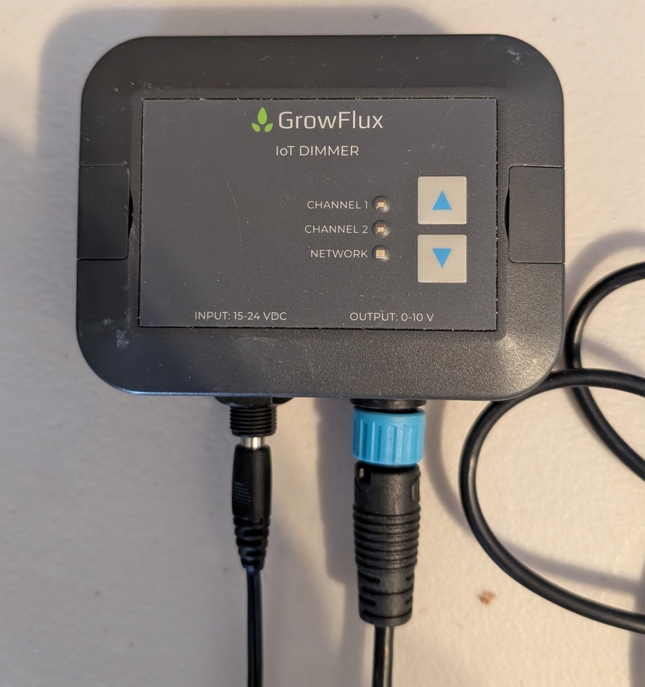 GrowFlux IoT Dimmer with RJ Adapter