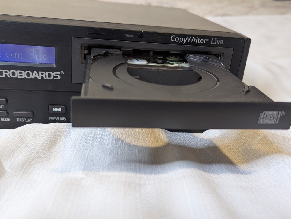 MicroBoards CWL-6200 Dual CD Duplicator