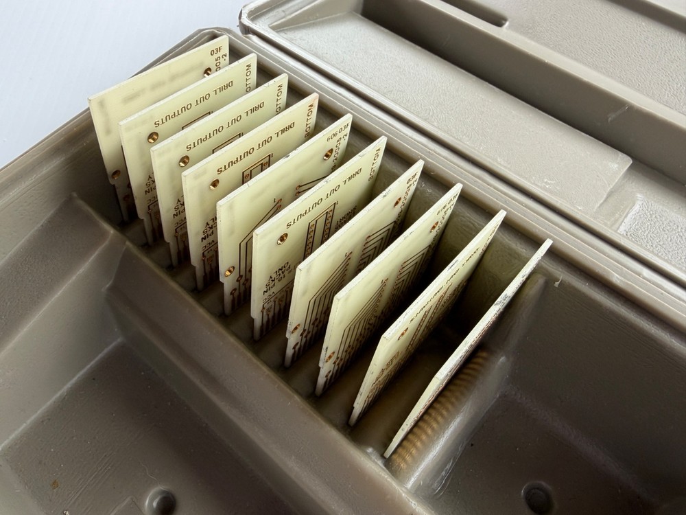 HP 10529A Logit Comparator and cards