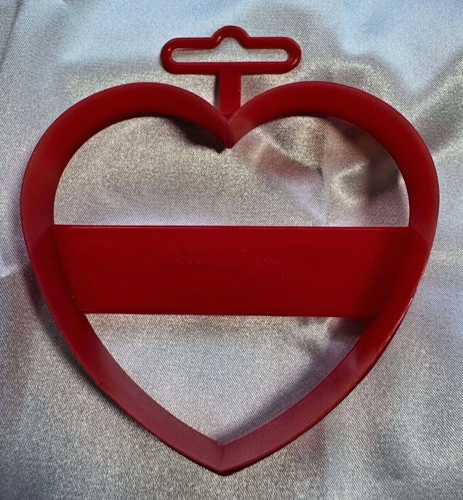 Wilton 3.5" Plastic Heart Cookie Cutter 1993
