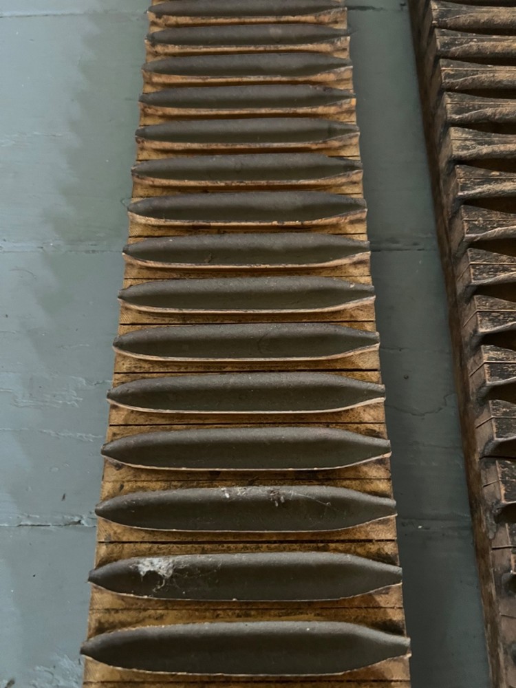 Antique Cigar 20 Mold Press