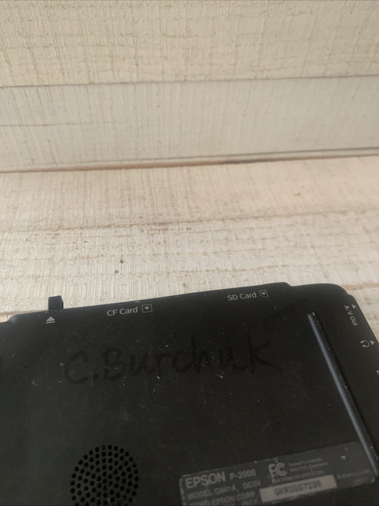 EPSON P-2000 Storage Viewer - Tested Working w/Charging Cable & Battery (READ)